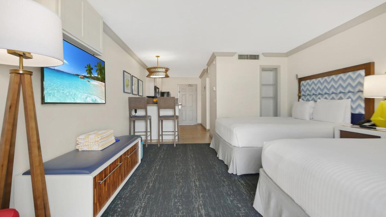 Bilmar Beach Resort St. Pete Beach Bagian luar foto