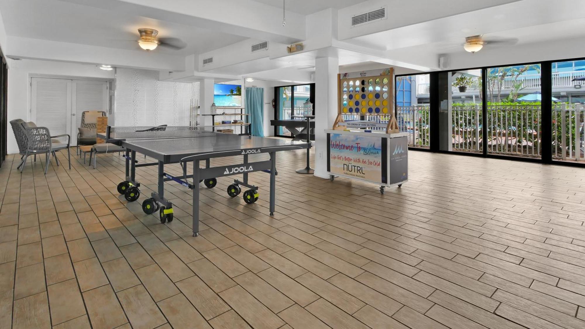 Bilmar Beach Resort St. Pete Beach Bagian luar foto