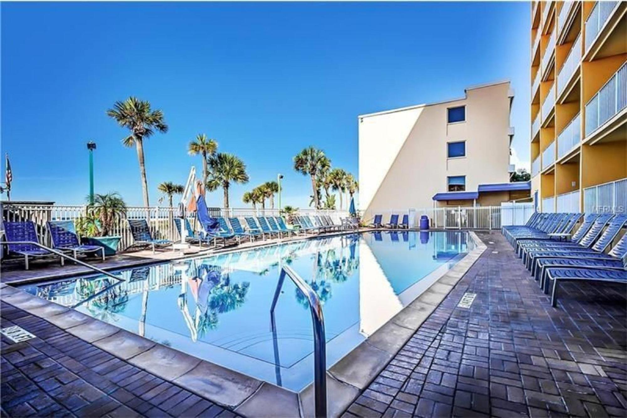 Bilmar Beach Resort St. Pete Beach Bagian luar foto